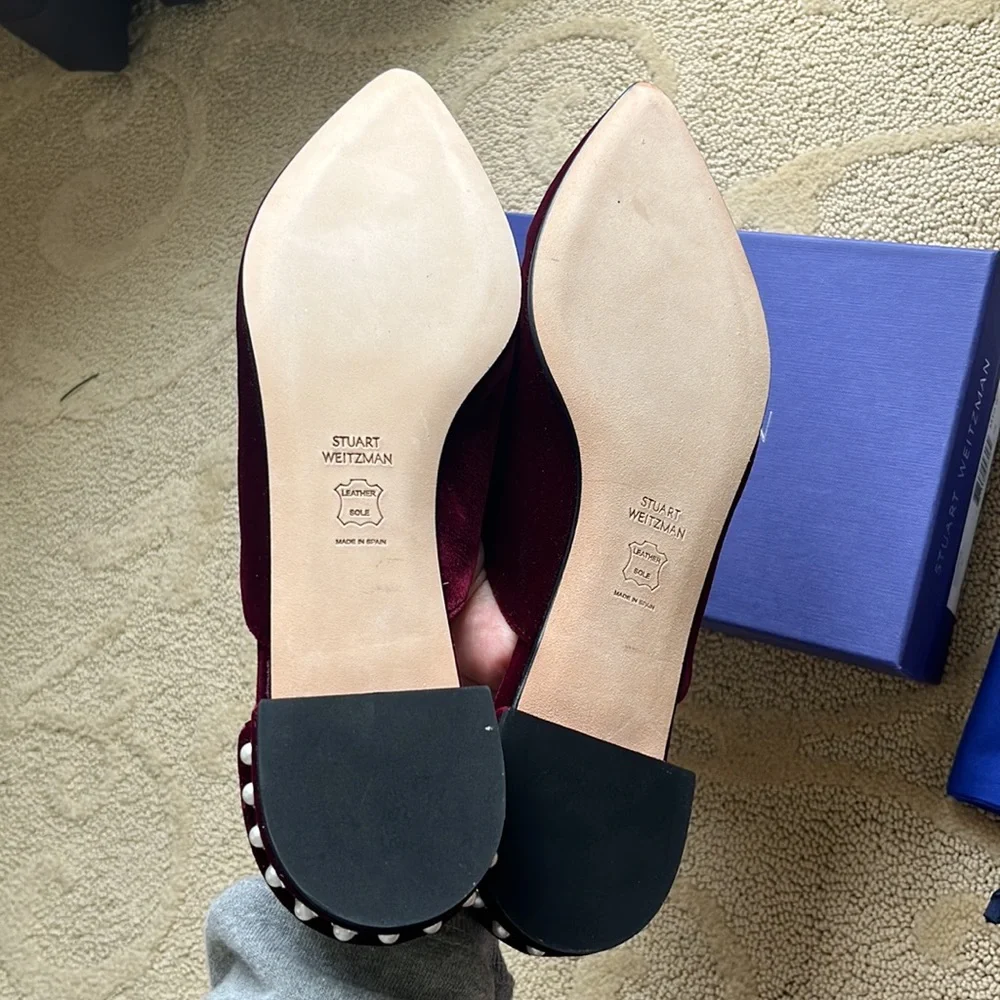 Stuart Weitzman Guamule Flat in Bordeaux Velvet NIB - Picture 5 of 6